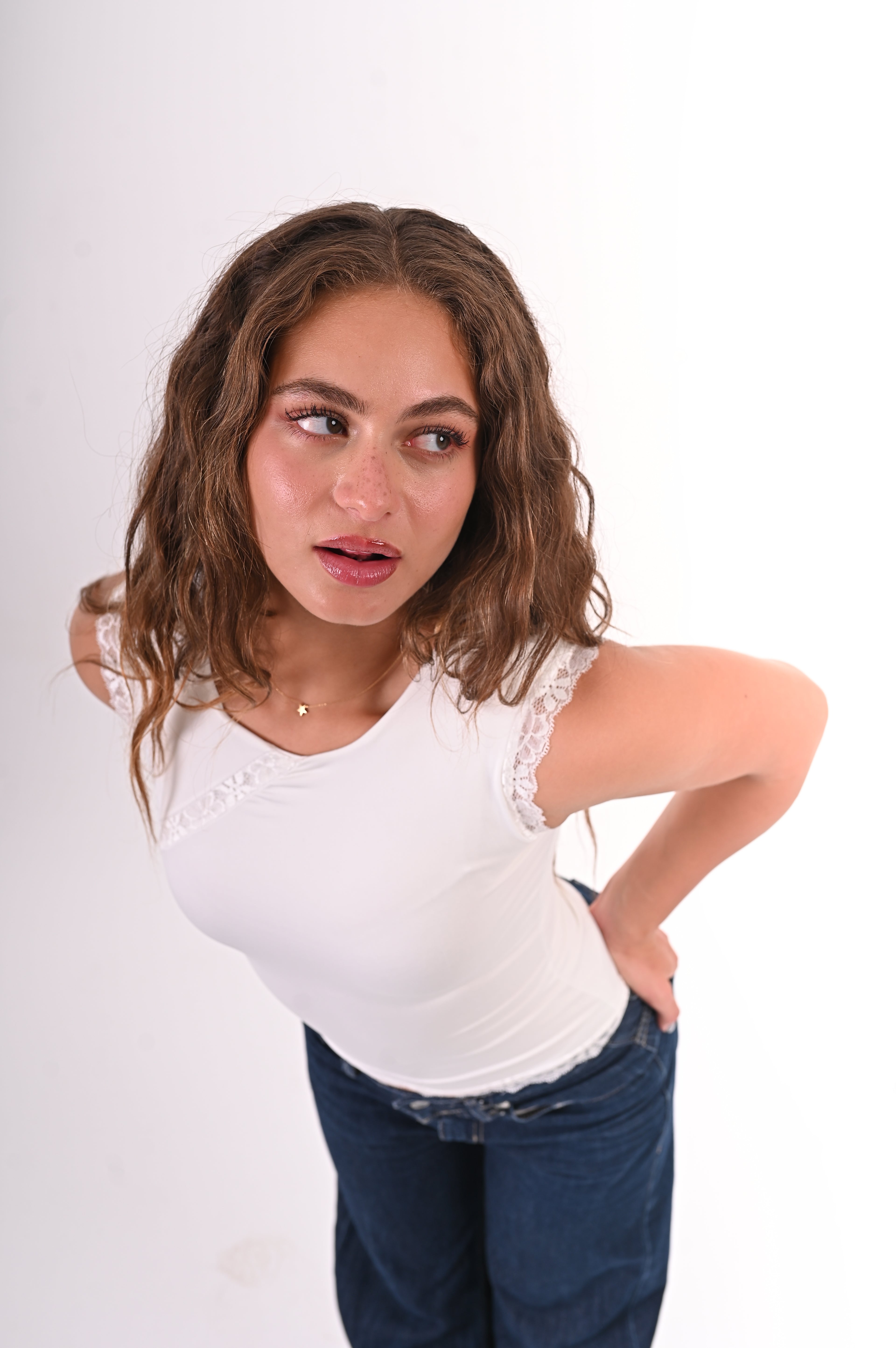 Lace Line Basic Top Cut Sleeve