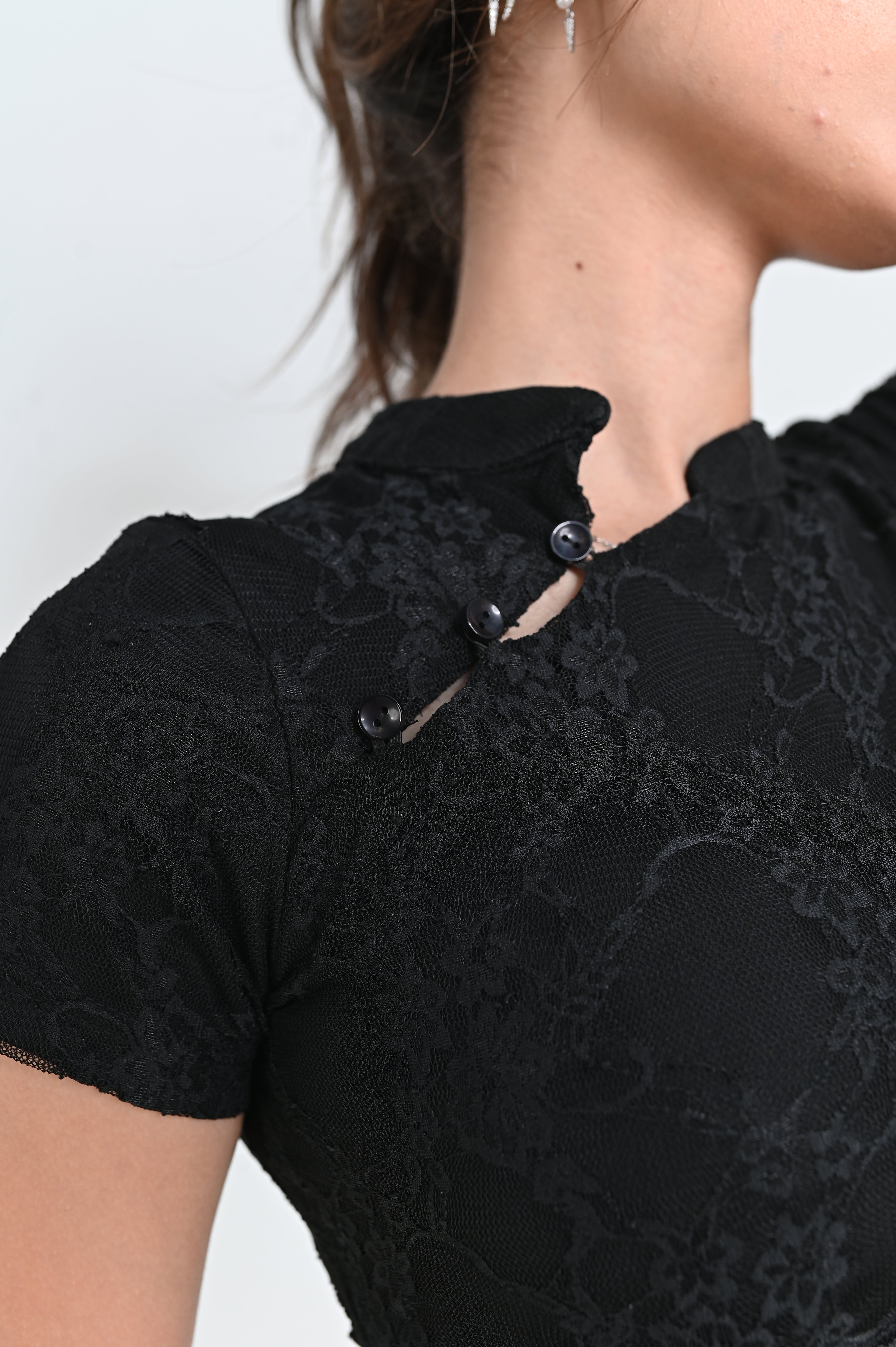 Button Lace Basic Top