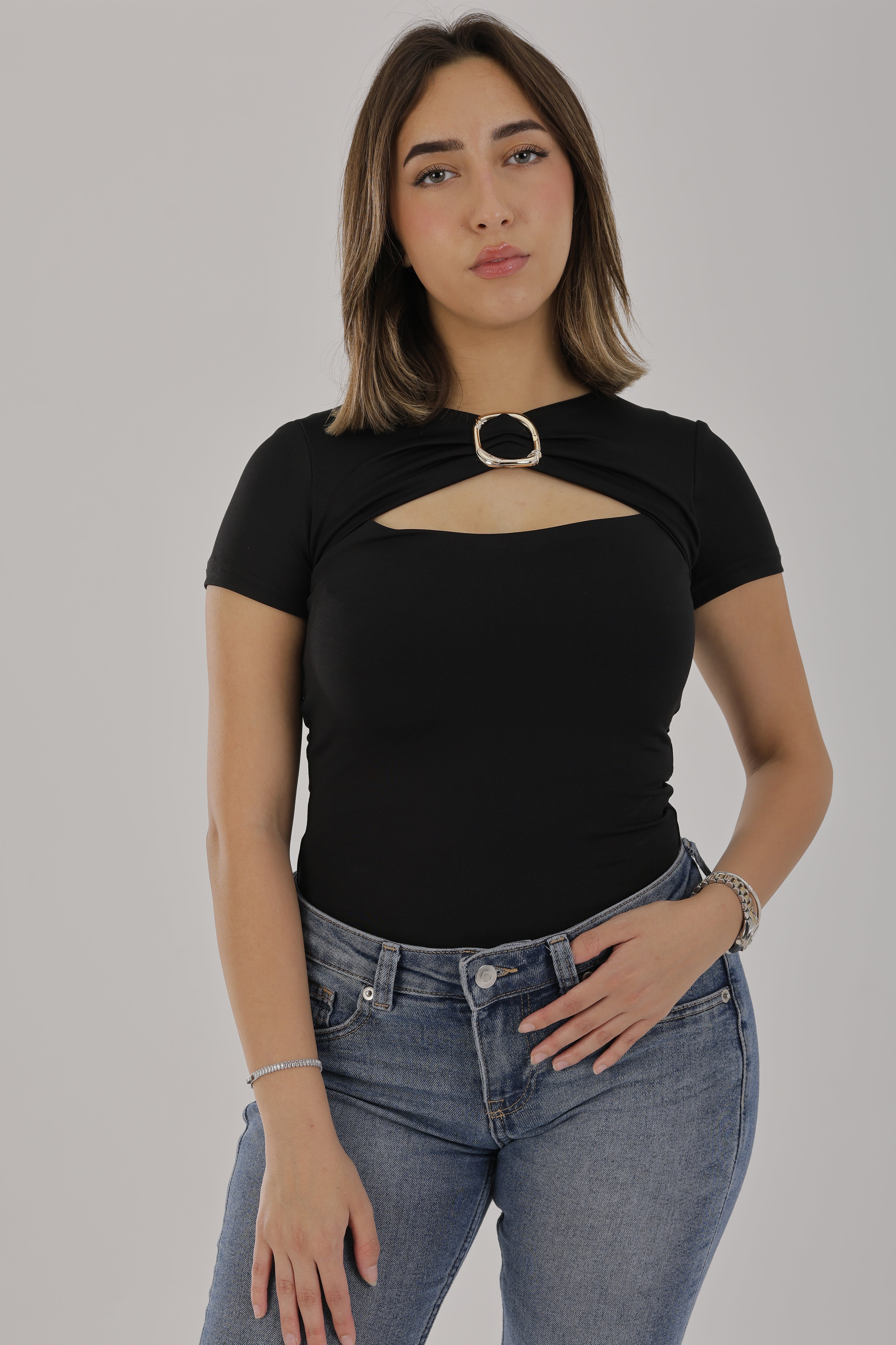 Cut Out Basic top
